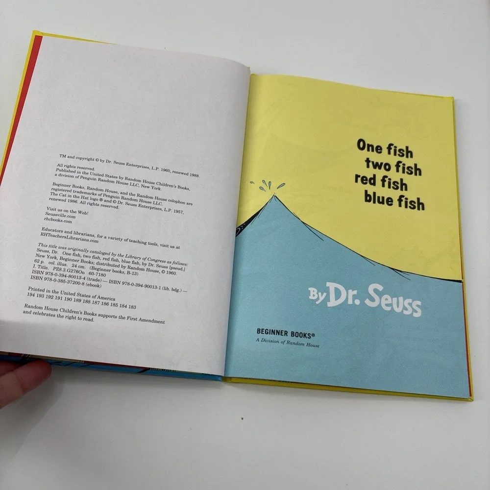 Dr Seuss Bundle Green‎ Eggs And Ham Hop On Pop Cat In Hat One Fish Two Fish Red